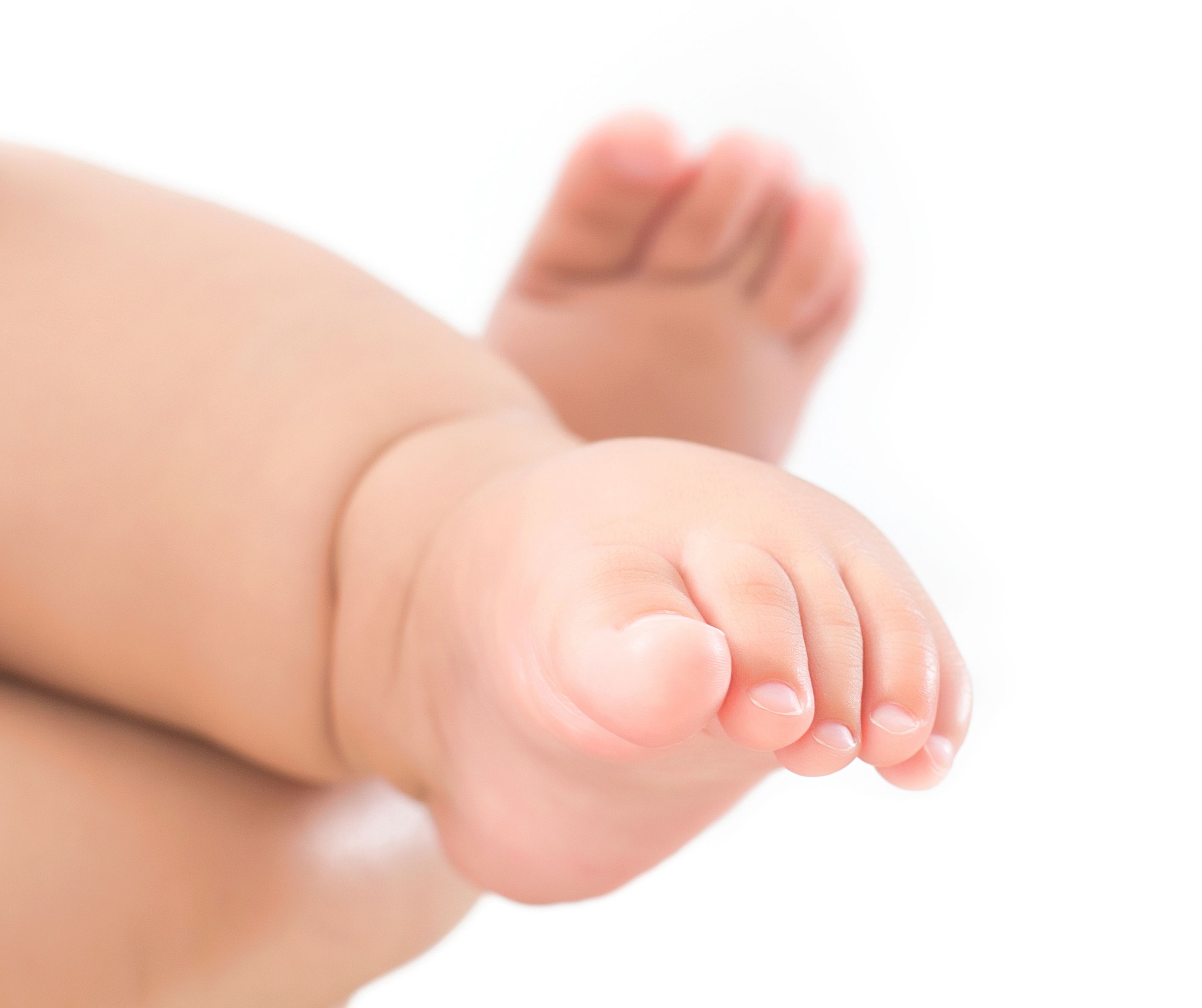 Ongles d'orteils d'enfant